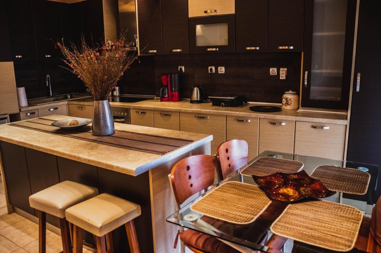Bojana' S Luxury House Apartment Larissa Luaran gambar