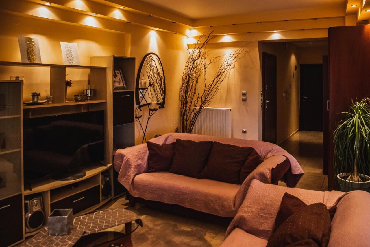 Bojana' S Luxury House Apartment Larissa Luaran gambar